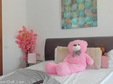 webcam girl doll_lexi live cam image #6042333