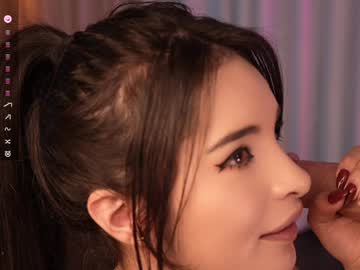 webcam girl lau__1 live cam image #11804305