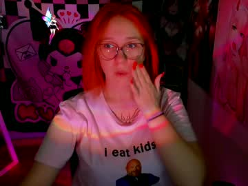 webcam girl margaret_red live cam image #10942073