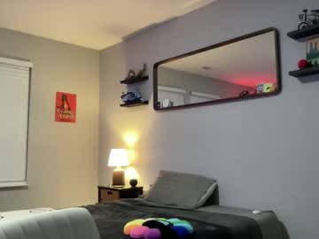 webcam man yungndumb866579 live cam image #8478744