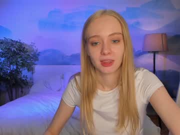 webcam couple alisareal live cam image #4825537