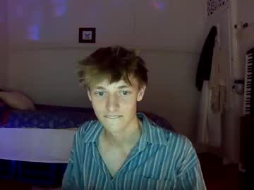 webcam man stoopidtwink live cam image #486961