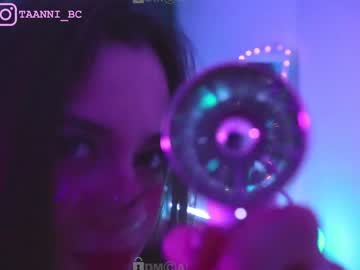 webcam girl taanni_bc live cam image #5152859