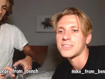 webcam man guys_from_the_bench live cam image #4753715