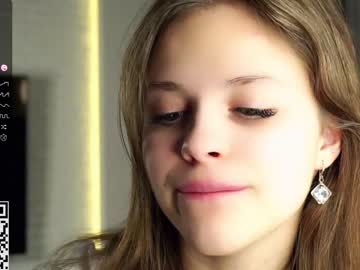 webcam girl a_whole_eternity live cam image #9086131