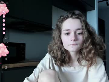 webcam girl mxxnsxsul live cam image #3378219