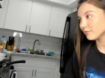 webcam girl ravendevine live cam image #389152