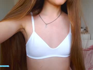 webcam girl ambertan1 live cam image #2929656