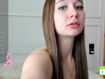 webcam girl sirena_princess live cam image #10643103