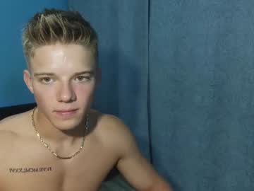 webcam man hogrider192 live cam image #7037988