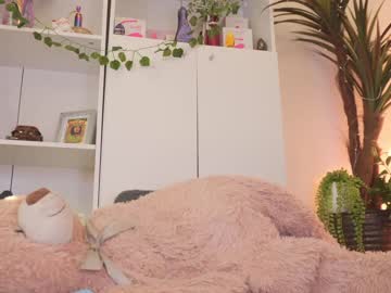 webcam girl cooper_reds live cam image #8618445