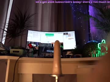 webcam girl kronniekray live cam image #152358