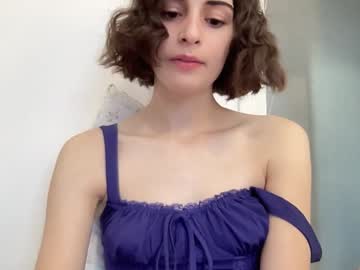 webcam girl wonderland_stia live cam image #10587444
