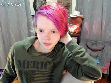 webcam girl murbears_world live cam image #3012536