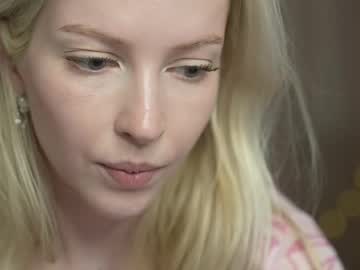 webcam girl my_stella live cam image #12381046