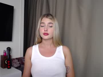 webcam girl cute18cute live cam image #3734192