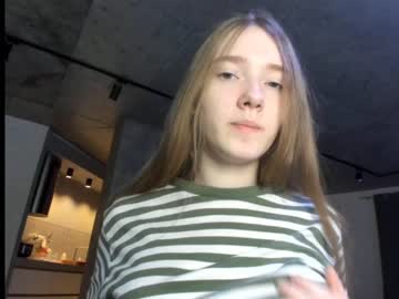 webcam girl mysat live cam image #1620294