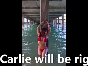webcam girl carliescott_meow live cam image #6247979