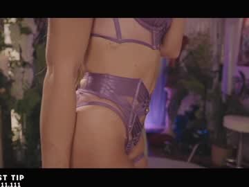 webcam girl rougeoud live cam image #7069759