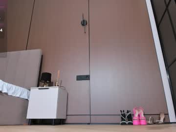 webcam girl hi_miki live cam image #12653784