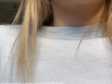webcam girl honey_sunshine live cam image #9798904