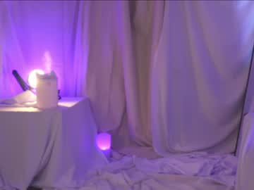 webcam girl kateuwugirl live cam image #8337710