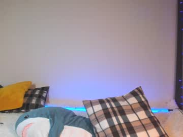 webcam girl tiny_liana live cam image #54083