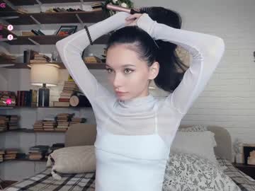 webcam girl riskyproject live cam image #10153573