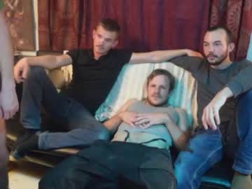 webcam man hollandhousestudios live cam image #1125084