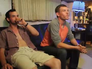 webcam man hollandhousestudios live cam image #2207510