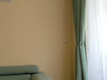 webcam girl elaanna live cam image #10219988