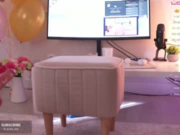 webcam girl lil_eva live cam image #5365814