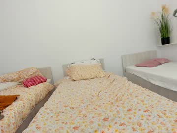 webcam girl ehotlovea live cam image #12909686