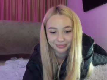 webcam girl meryfoxxx live cam image #5244747