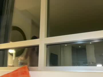 webcam girl saraloverays live cam image #11958856
