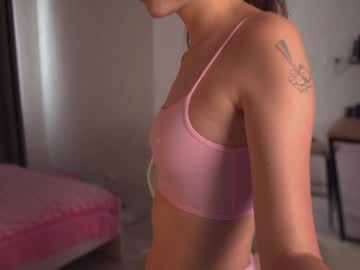webcam girl kateuwugirl live cam image #10072937