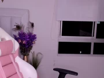 webcam girl scarlett__baker live cam image #71758