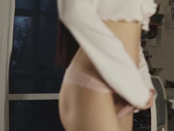 webcam girl neferpita live cam image #11429622