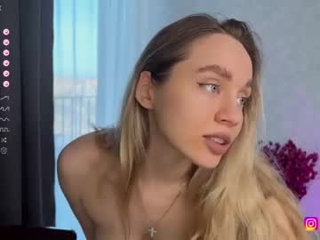 webcam girl tatti_1 live cam image #8976552