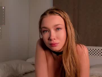 webcam girl lipswithsweetonthem live cam image #12243619