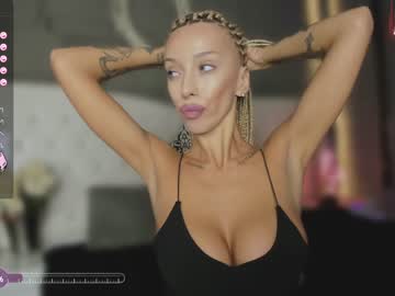 webcam girl royalsquirt_ live cam image #7024730