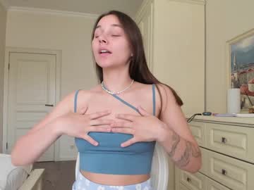 webcam girl eleonora_linn live cam image #3234943