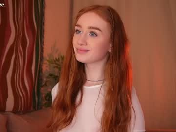 webcam girl lizzy_blaze live cam image #8361407