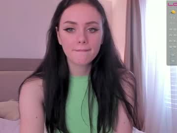webcam couple alisareal live cam image #4821669