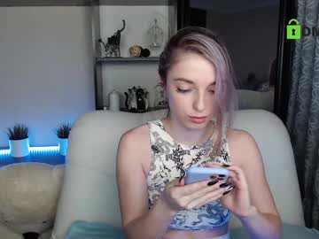 webcam girl adrykilly live cam image #410354