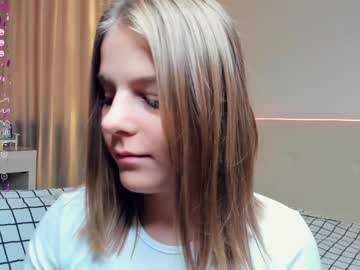webcam girl erline_may live cam image #9092171