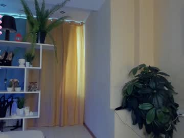 webcam girl felissiany live cam image #8154935