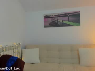 webcam girl doll_lexi live cam image #1257500