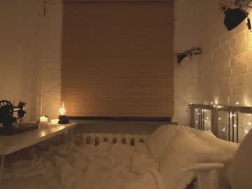 webcam girl bibi_it_is live cam image #4033288