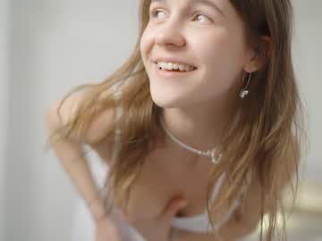 webcam girl eli_sun live cam image #8414901